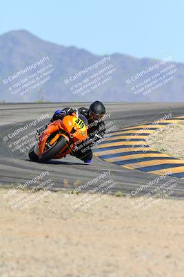 media/Apr-06-2024-CVMA (Sat) [[e845d64083]]/Race 10 Amateur Supersport Middleweight/